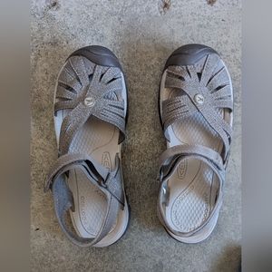 Keen Rose Sandal Women Size 9